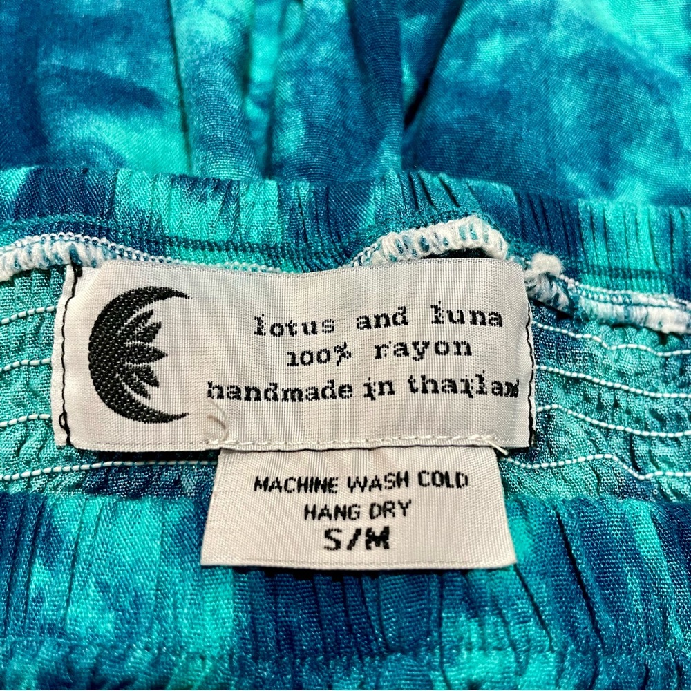 Lotus and Luna Blue Harem Yoga Pants Small NWOT - Picture 2 of 9
